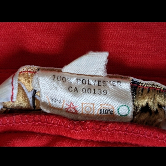 Vinatge Glenayr Red "Kitten" Blouse - Picture 6 of 6